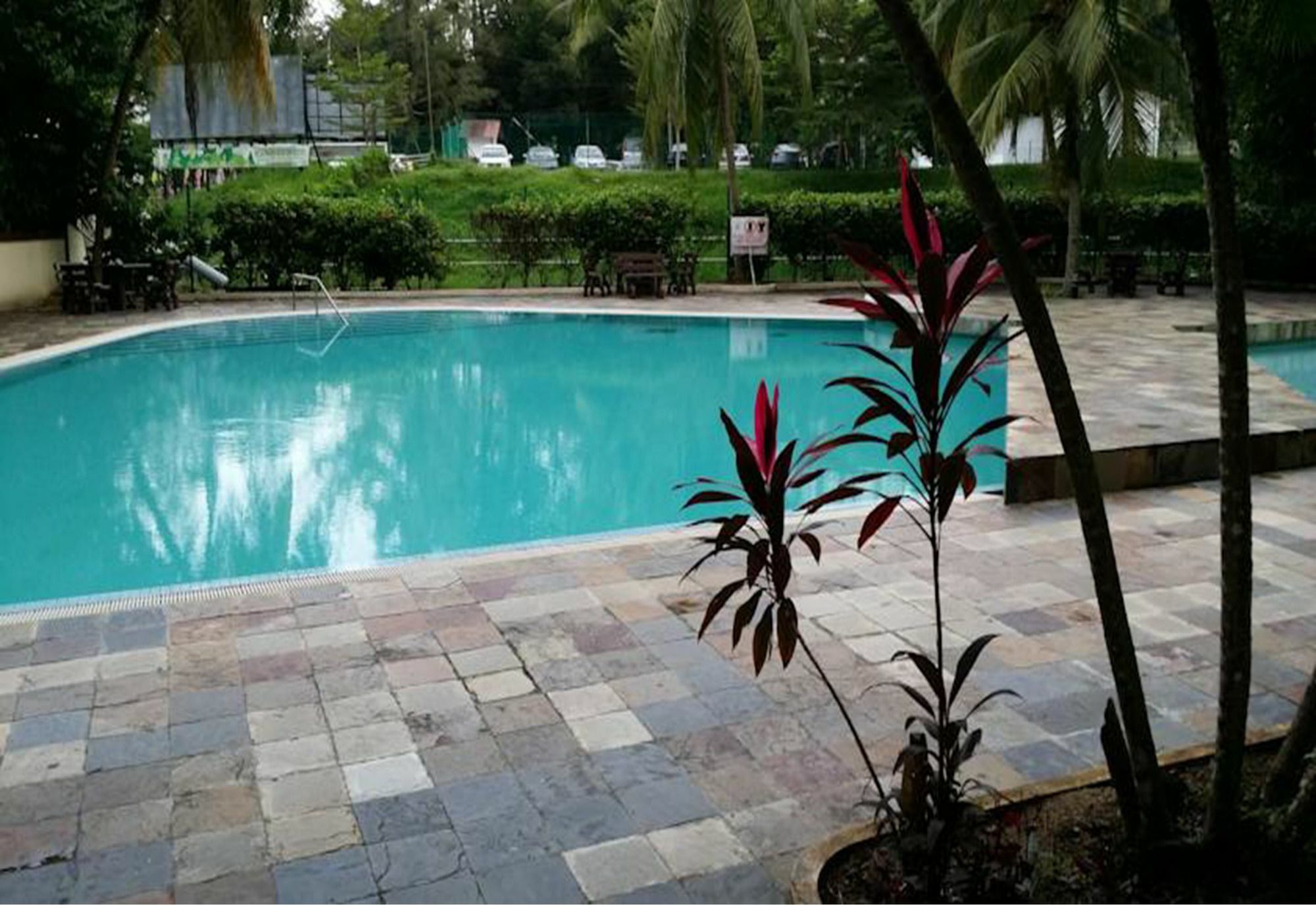 Pinang Beach Apartment @ Bayu Emas Batu Feringgi Ngoại thất bức ảnh
